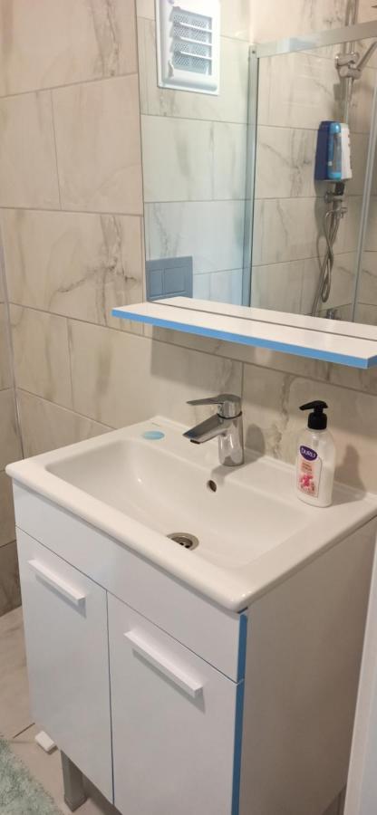 Airport Guest House Даламан Екстериор снимка