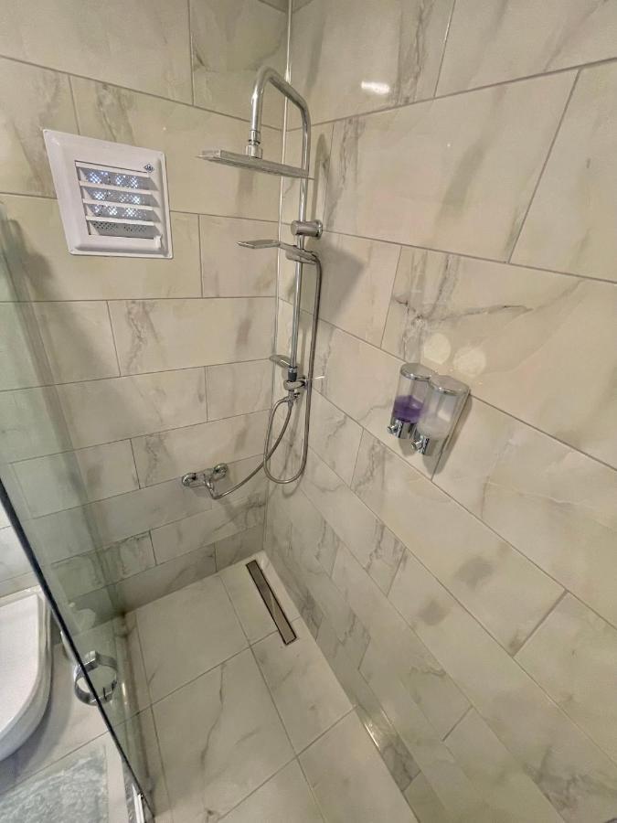 Airport Guest House Даламан Екстериор снимка
